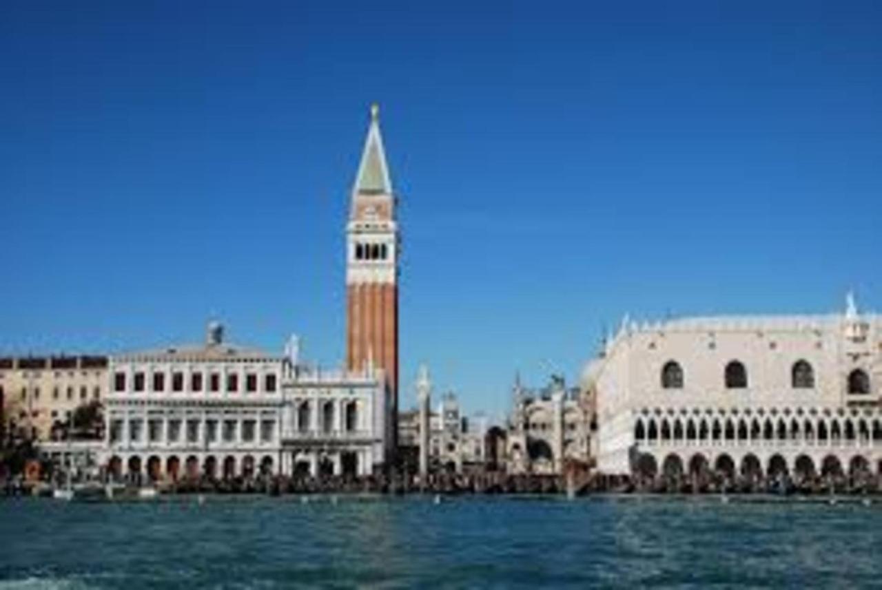 Residenza Leon D'oro * Venise